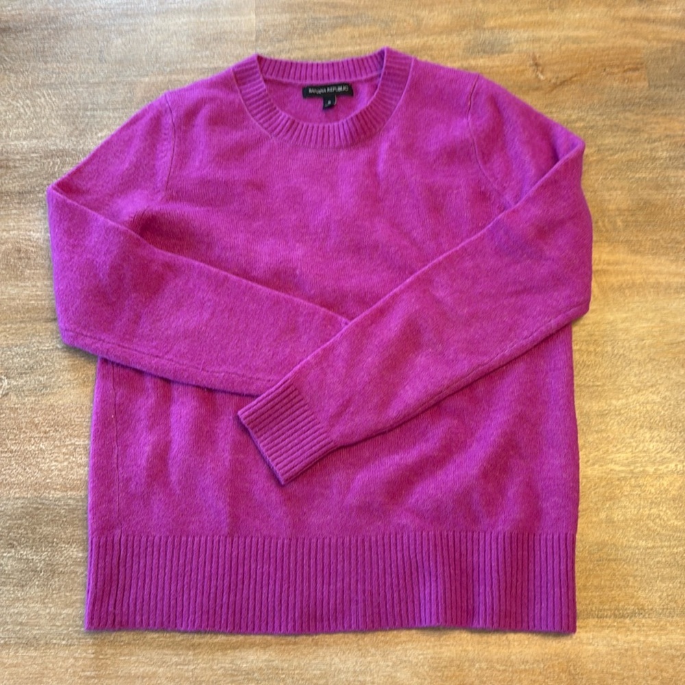 Banana Republic Wool Blend Sweater (Size S)